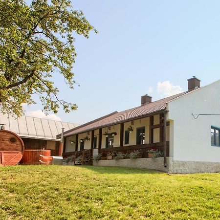 Rozpravkova Hajenka V Nizkych Tatrach Villa Brezno Exterior foto
