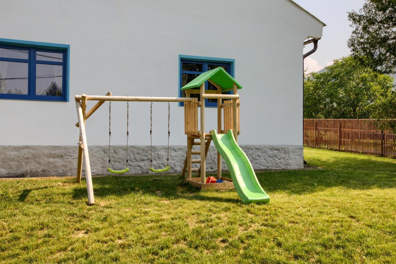 Rozpravkova Hajenka V Nizkych Tatrach Villa Brezno Exterior foto
