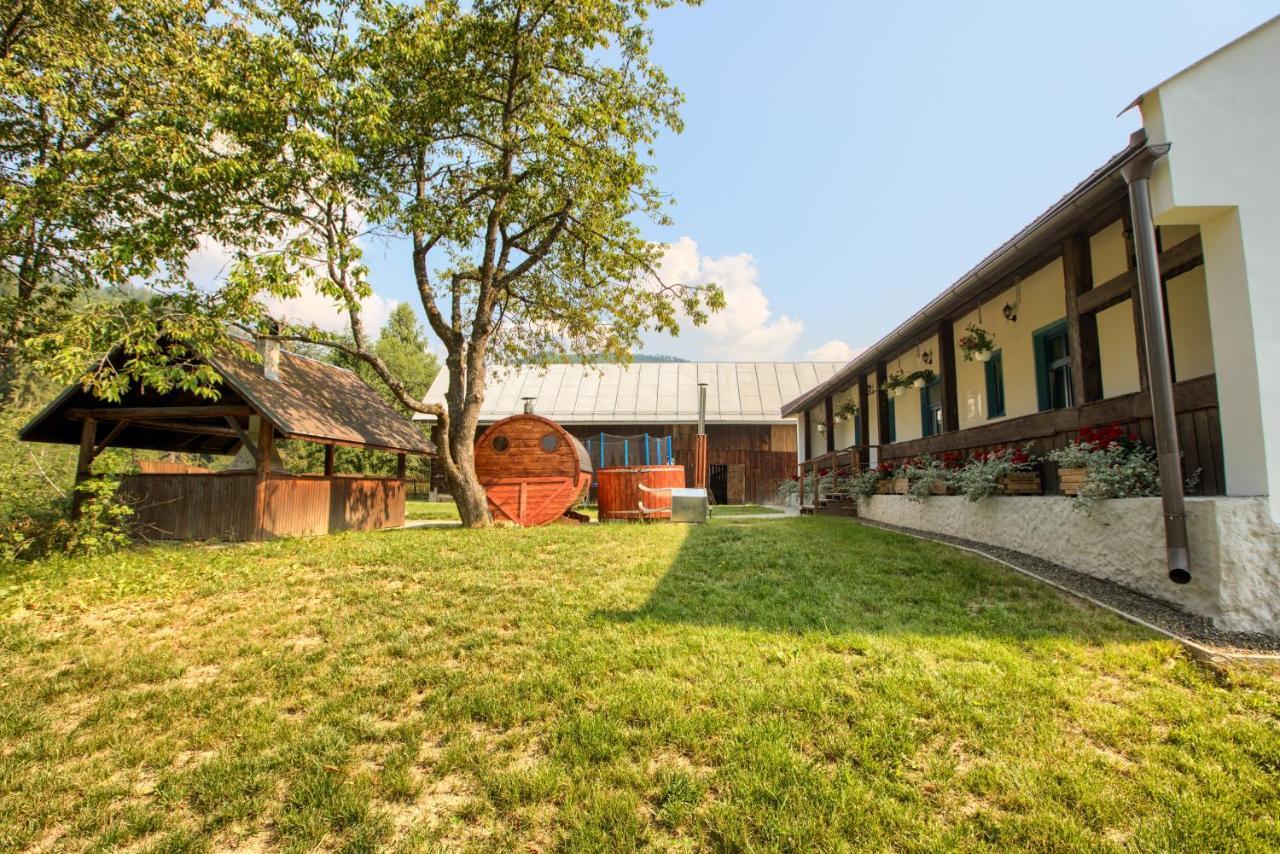 Rozpravkova Hajenka V Nizkych Tatrach Villa Brezno Exterior foto