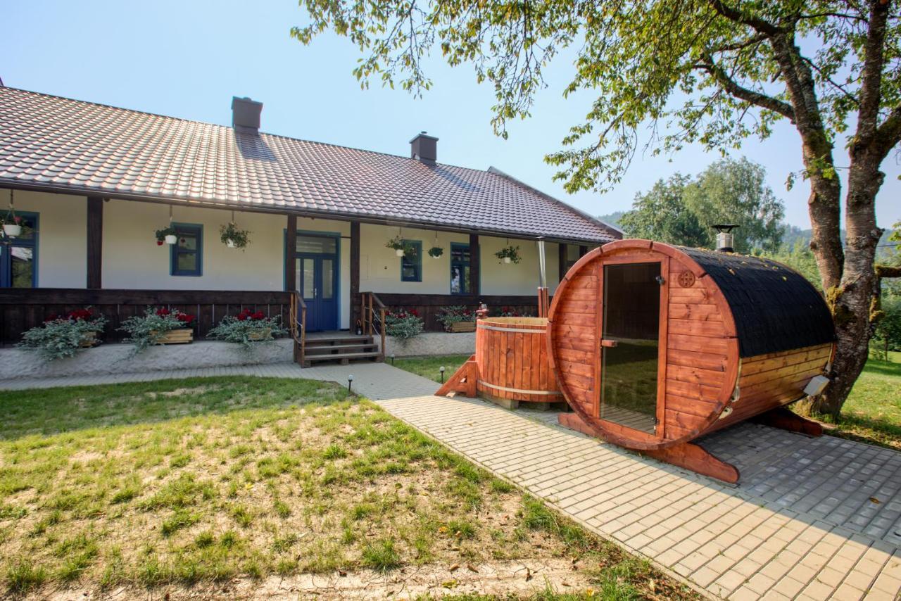 Rozpravkova Hajenka V Nizkych Tatrach Villa Brezno Exterior foto